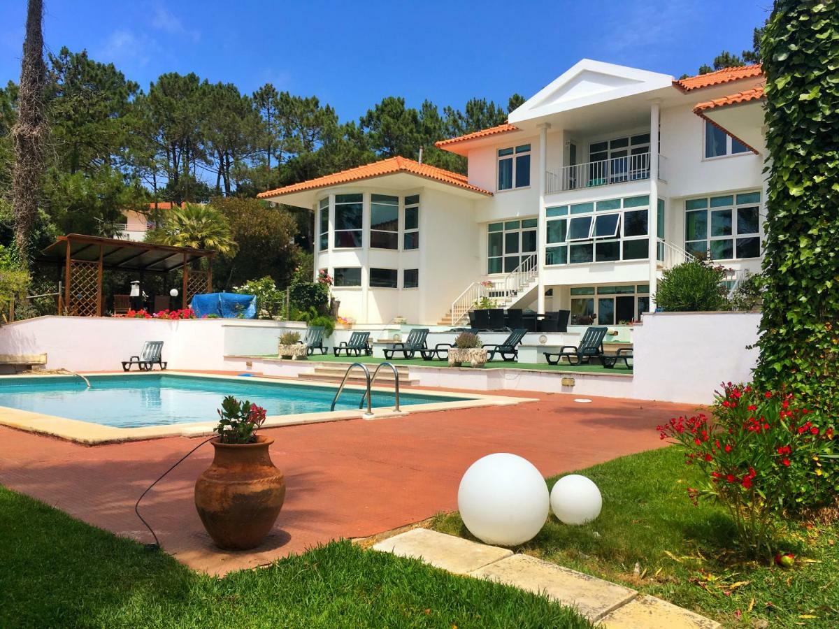 Casa Branca Guest House Фож-ду-Арелю Екстериор снимка