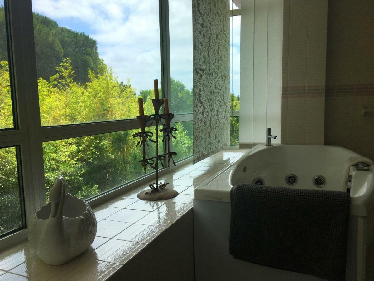 Casa Branca Guest House Фож-ду-Арелю Екстериор снимка